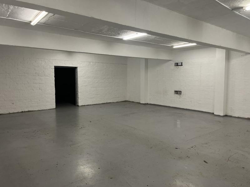 To Let commercial Property for Rent in Paarden Eiland Western Cape